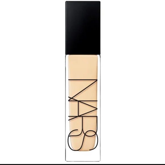 NARS Natural Radiant Longwear Foundation - Shade Gobi - Picture 1 of 5